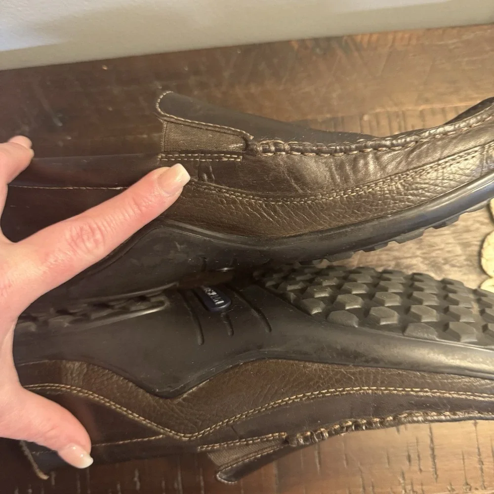 Cole Haan one small